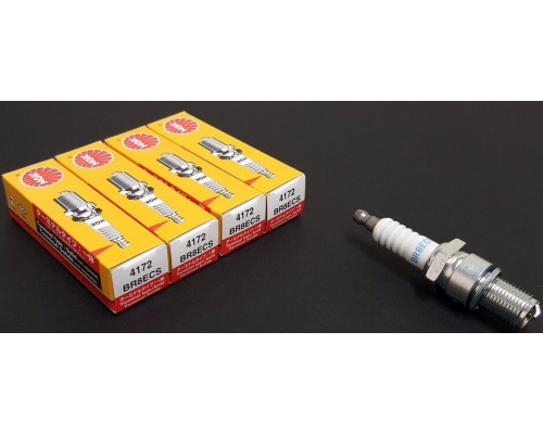 4172 NGK Свеча Зажигания BR8ECS Для Ski Doo SDI 512060029