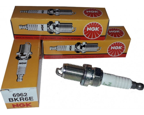 3070172 Свеча Зажигания NGK 6962 BKR6E Для Polaris 3084997, 3087257