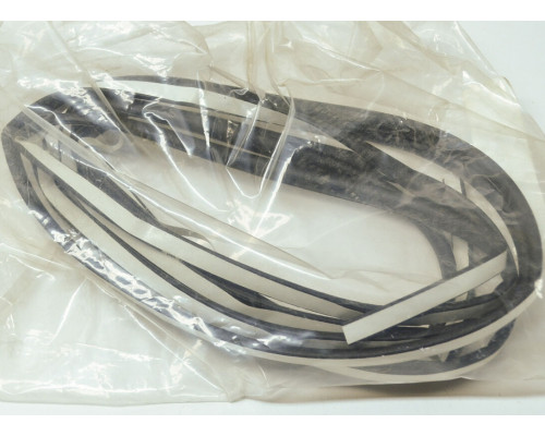 5521697-350 Уплотнитель Капота Для Polaris 5521697-24