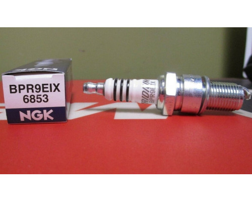 3022082 Свеча Зажигания Иридиевая NGK 6853 BPR9EIX Для Polaris 3022332