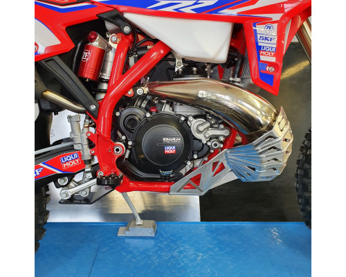 1SPEG01 ARMA MOTO Защита картера и резонатора Beta RR '20-22г.