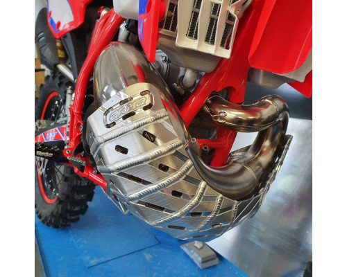 1SPEG01 ARMA MOTO Защита картера и резонатора Beta RR '20-22г.